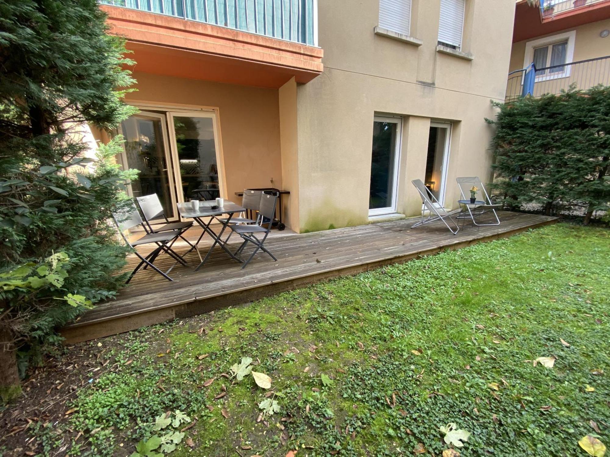 Le Parc Apartamento Bergerac Exterior foto